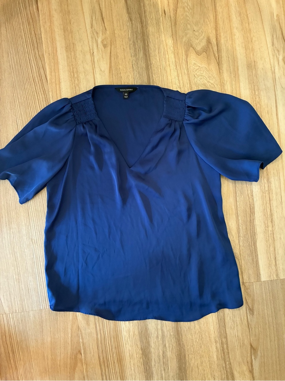 Banana Republic Royal Blue V-Neck Puff Sleeve Blouse